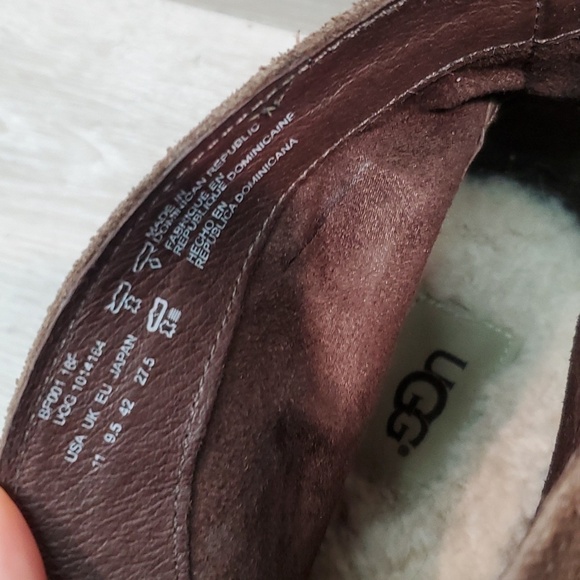 Ugg Australia Women's Wright Belted  Leather Sheepskin heels boots shoes sz 11 - Picture 7 of 15